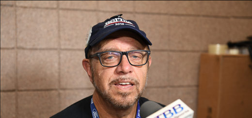 Bernie supporter unhappy with DNC Photo